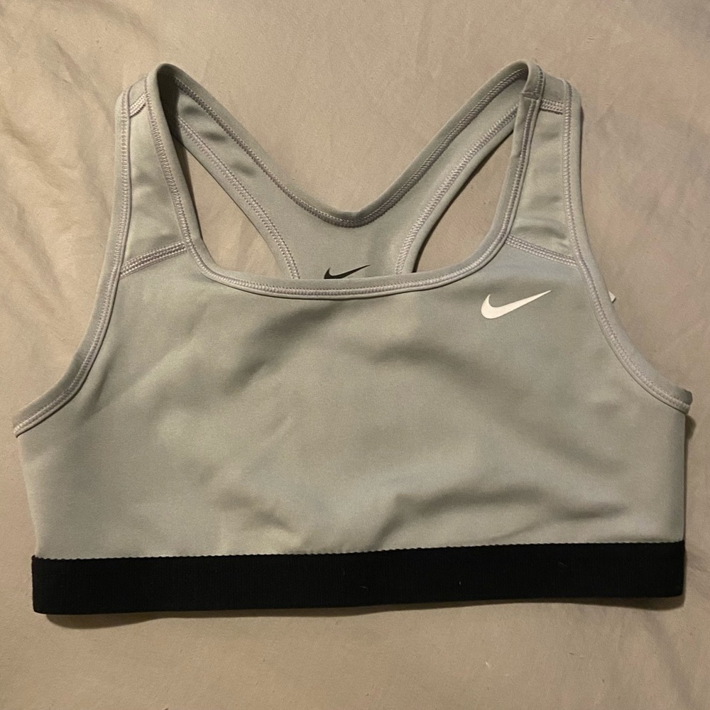 Nike sports performance bra